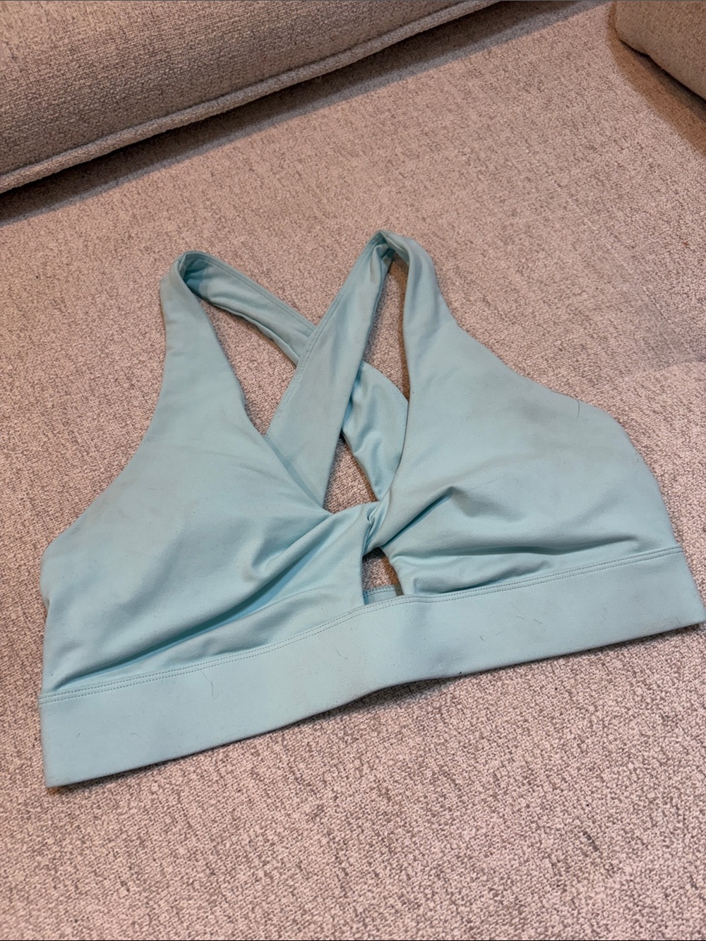 Fabletics Aqua Twist-Center Crisscross Sports Bra
